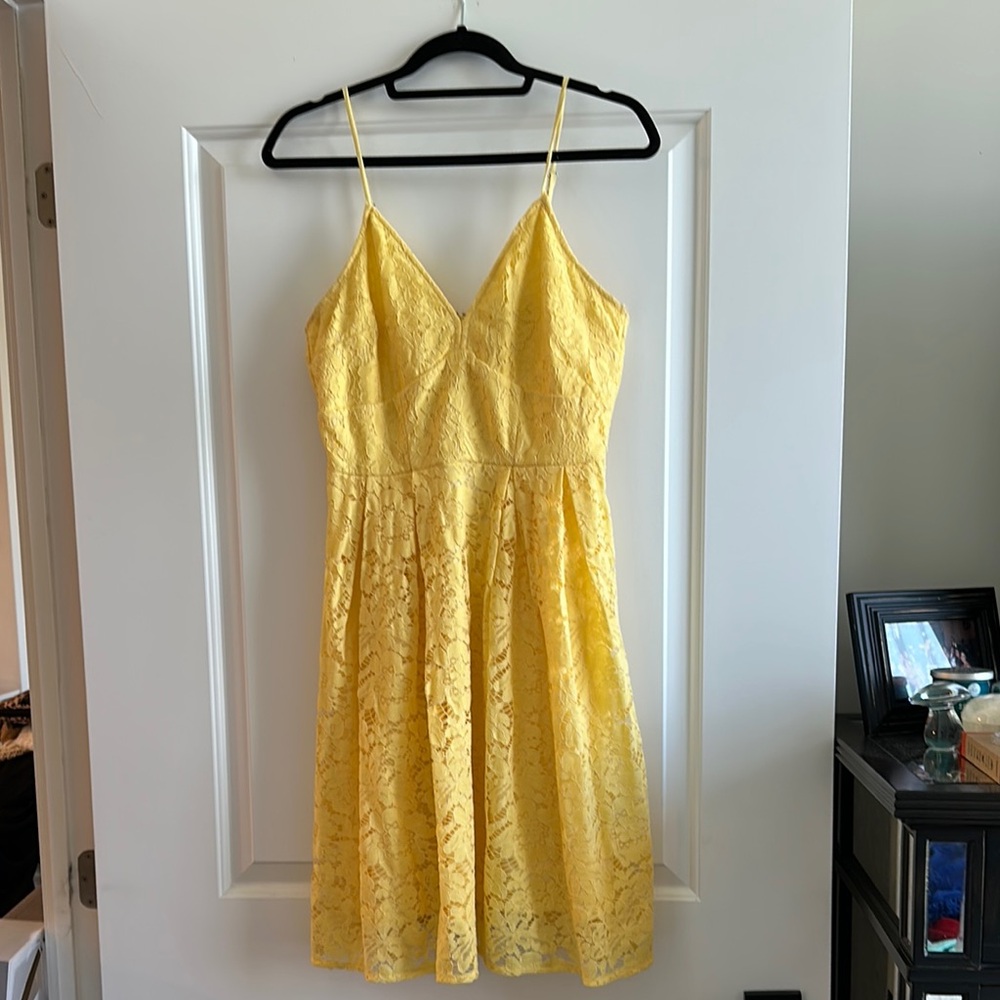 Elegant Yellow Lace Dress